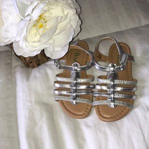NWT Petalia Metallic Sandal - 10